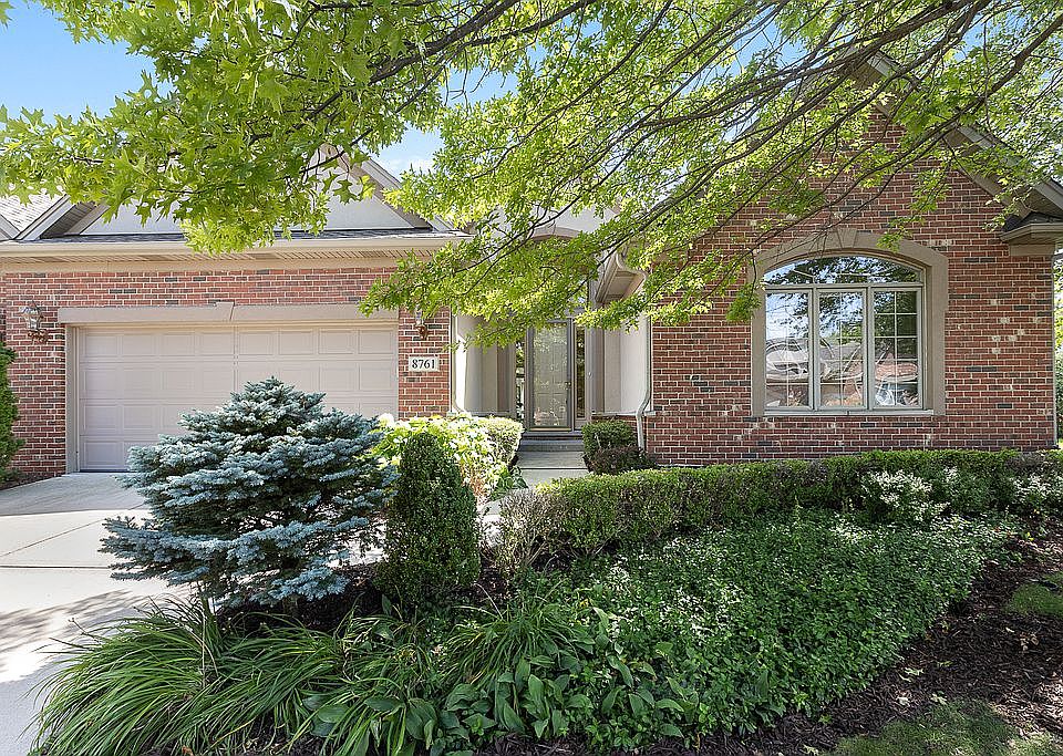 1st image of 8761 Berkley Ct
