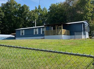 6824 Martin Creek Rd, Bloomington Springs, TN 38545