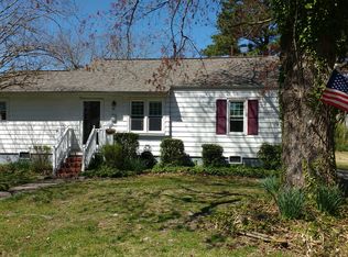 41 Dwight Rd, Newport News, VA 23601