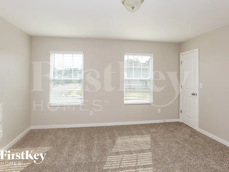 303 Landis Oak Way — Photo 8