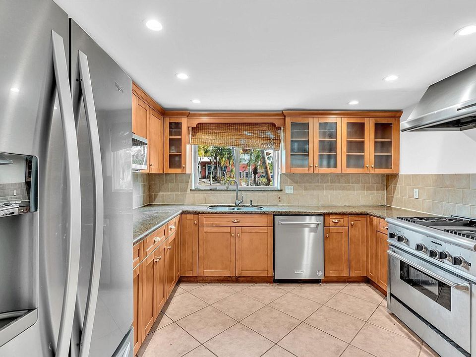 1st image of 2507 Okeechobee Ln