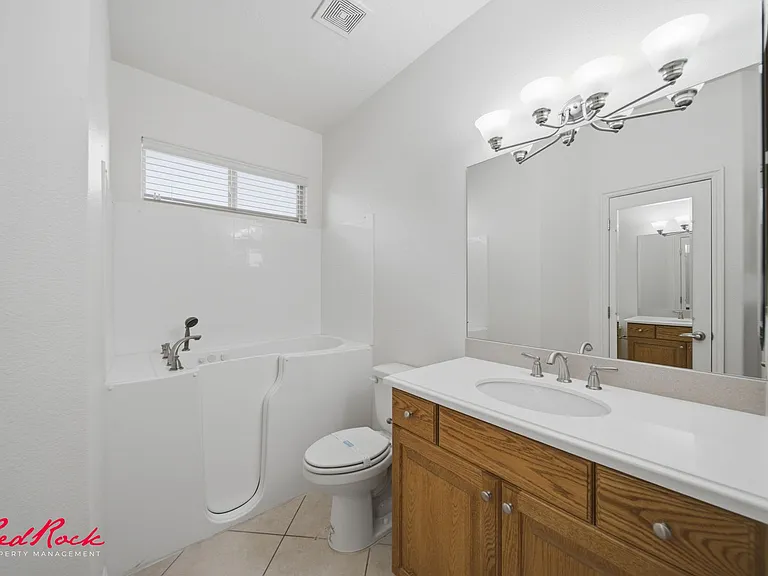 1546 Morane Manor Dr — Photo 25