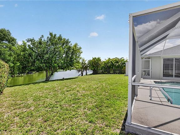 4th image of 18189 Sandy Pines CIR