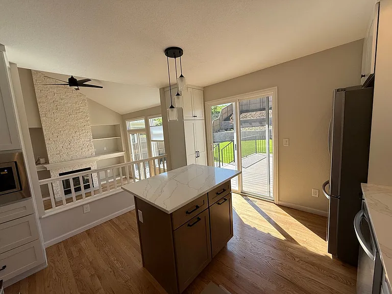 818 Spyglass Cir — Photo 8