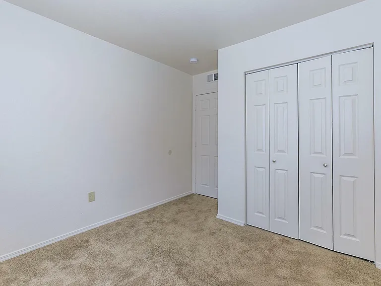 Spacious Bedroom at Villas of Briar Ridge