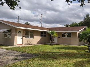 6492 Moseley St #1, Hollywood, FL 33024