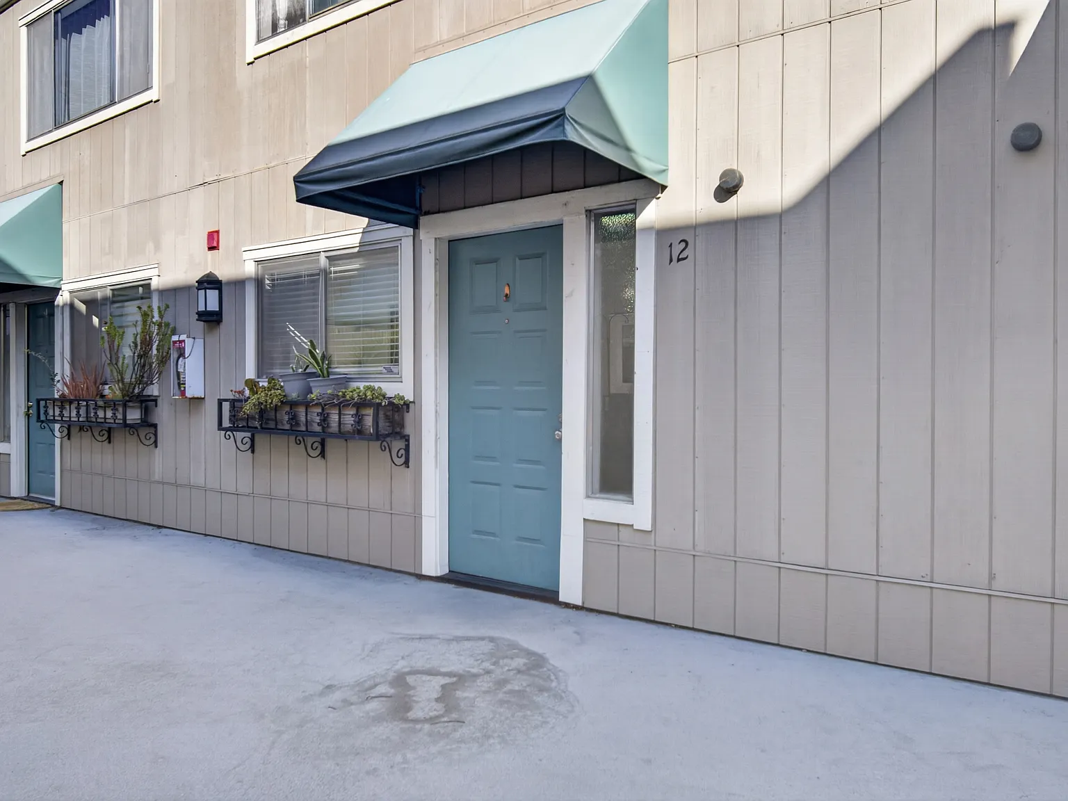 165 Okeefe St — Photo 1