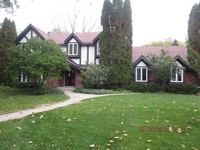 107 S Cambridge Dr photo 1