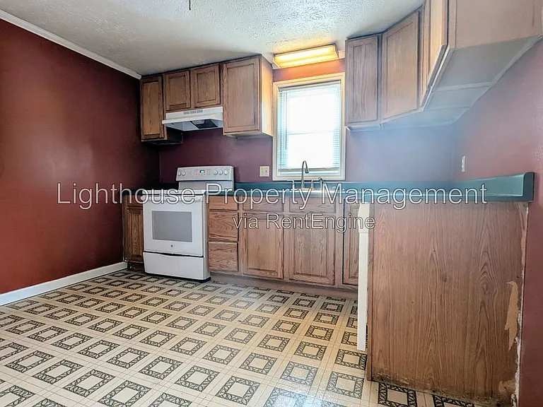2716 Nichols Rd #2 — Photo 6