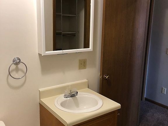 2nd image of 184 Wikle Dr APT 6C