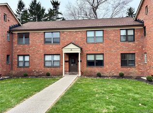 3901 Main St APT 10D, Amherst, NY