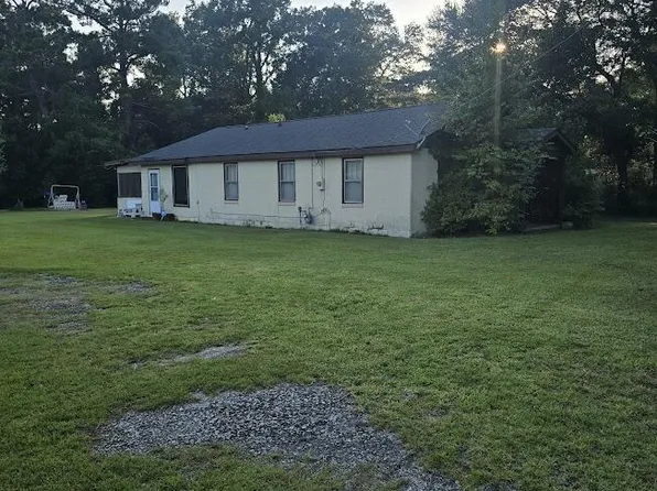 608 E Richardson Ave, Summerville, SC 29485