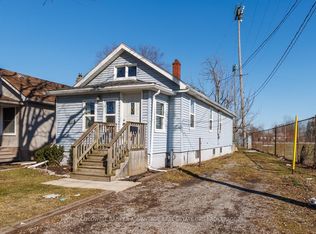 108 Burgar St, Welland, ON L3B 2S8