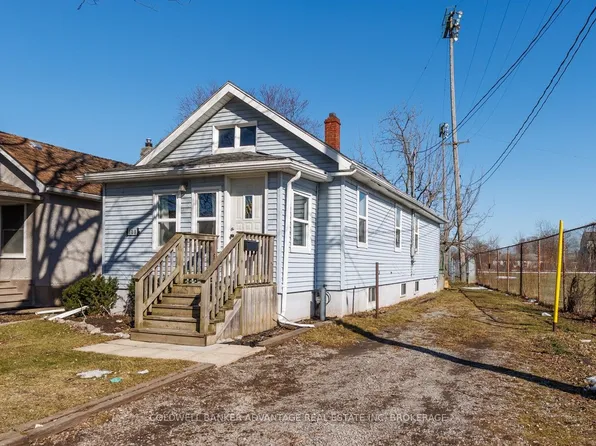 108 Burgar St, Welland, ON L3B 2S8