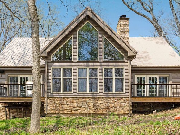 575 Lane 100 Pine Canyon Lk, Angola, IN 46703