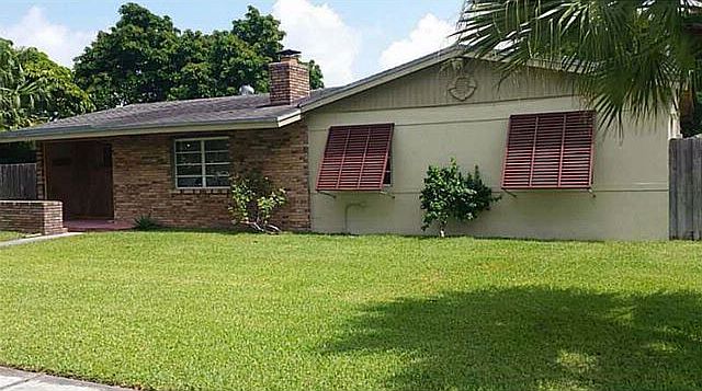 1st image of 9367 Sterling Dr