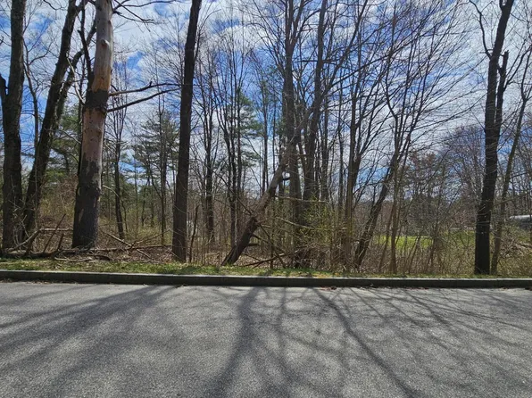 86 Richardson Street, Auburn, ME 04210