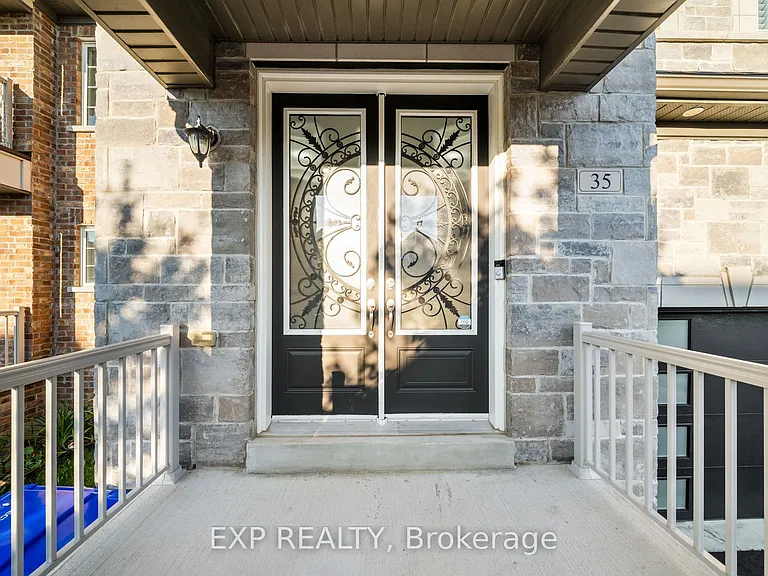 35 Tyndall Dr — Photo 3