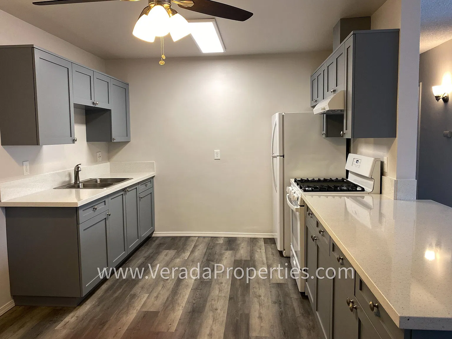 2 bed, 828 sqft, $2,095 — Photo 4