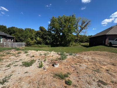 1918 N Vineyard Place, Strafford, MO, 65757