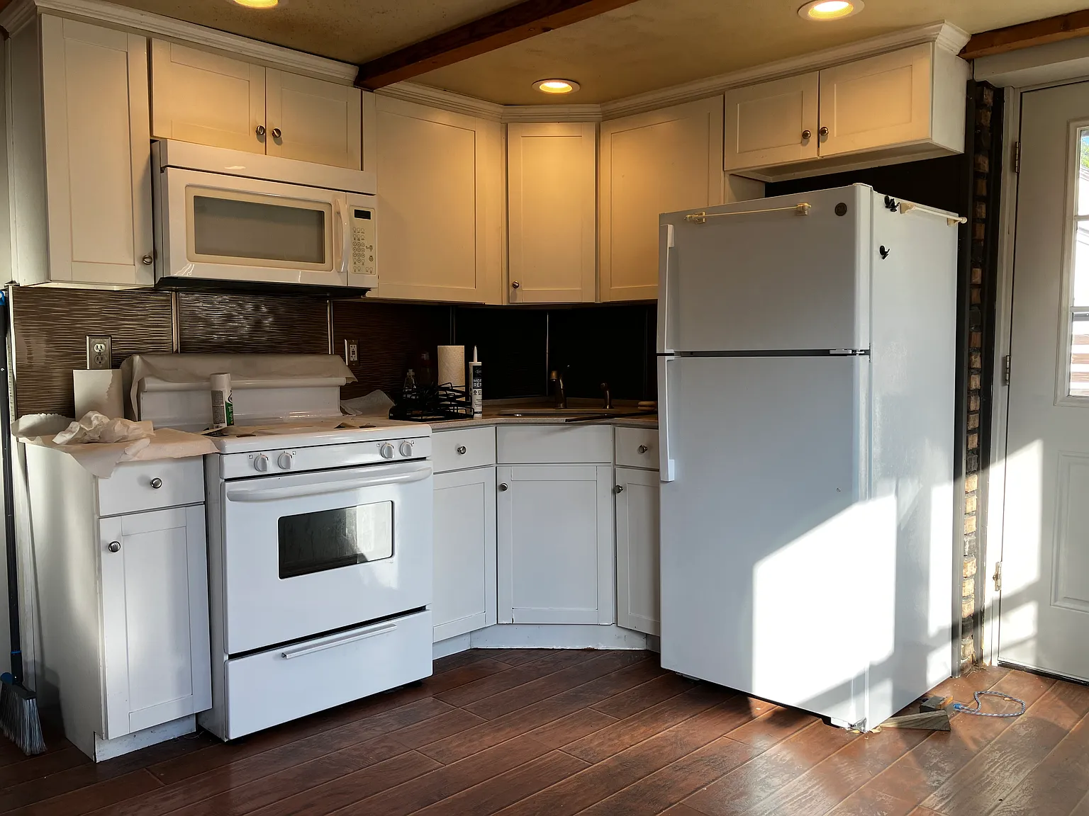 1 bed, 800 sqft, $1,750 — Photo 2