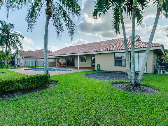 11521 Island Lakes Lane-12_10182019