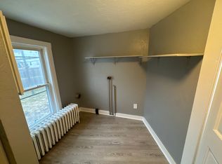 58 Negus St APT 2, Webster, MA 01570