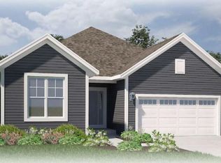 Holly Plan, The Glen at Pewaukee Lake, Pewaukee, WI 53072