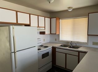 1951 Lenox St, Harrisburg, PA 17104