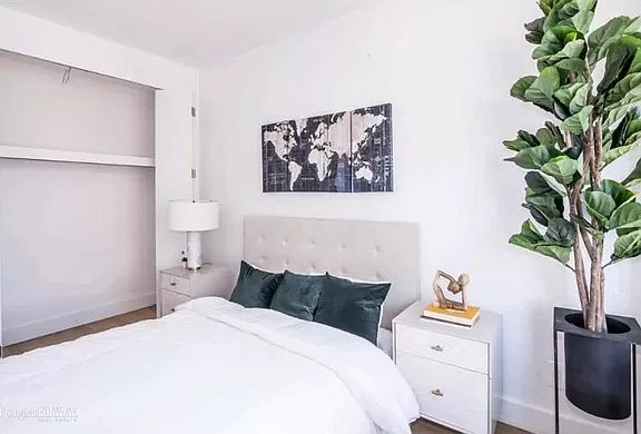 5th image of 806 Dekalb Ave #4B