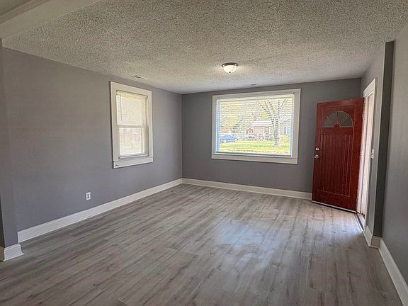 4th image of 1141 Martin Rd