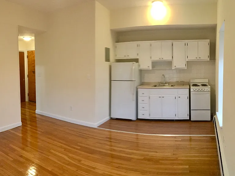 164 N Beacon St #2 — Photo 2