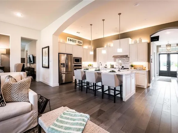 2104 Cotton Farm Trl, Leander, TX 78641