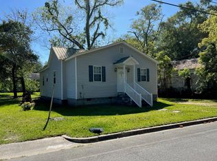 527 South St, Boston, GA 31792