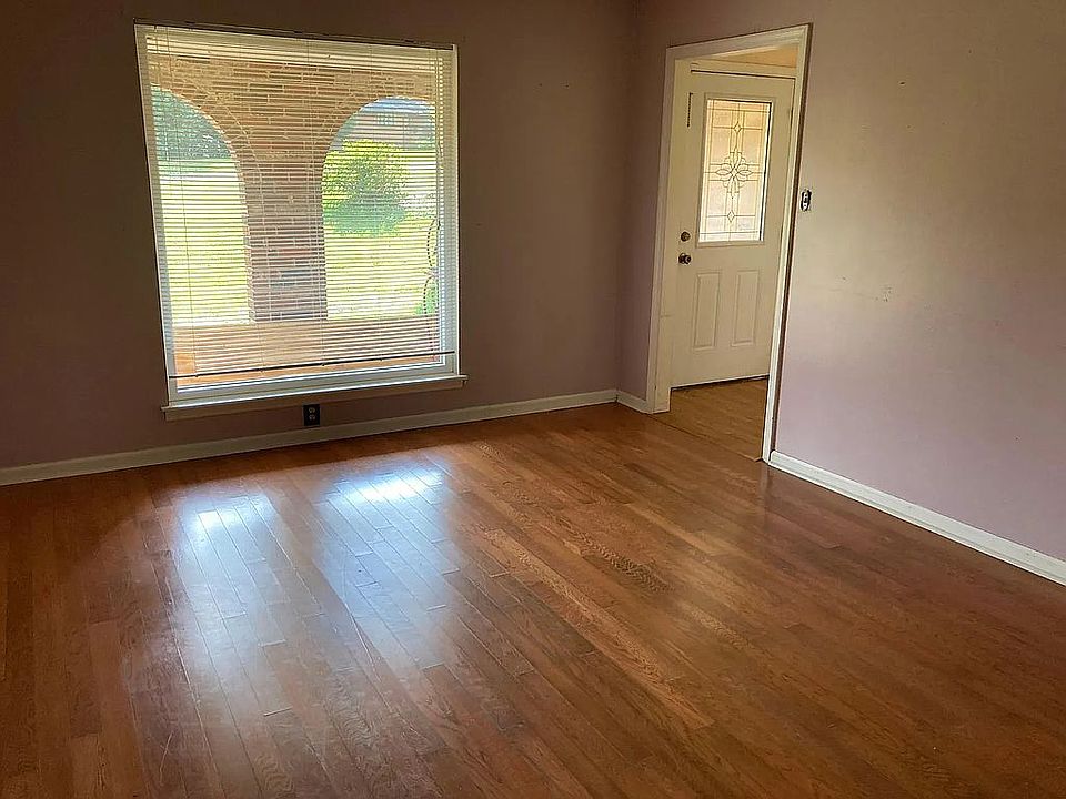 Formal Living Room