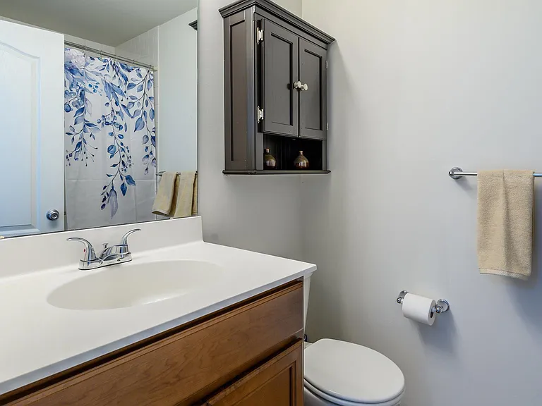310 Katie Ln — Photo 13