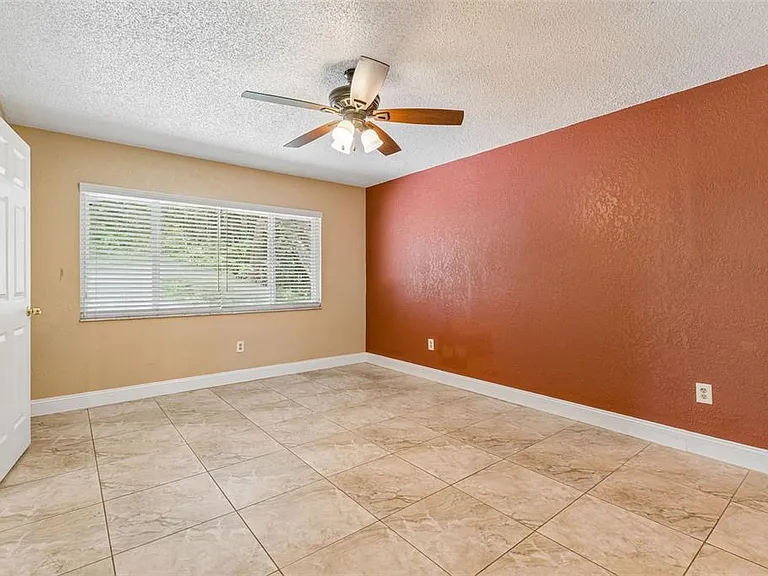 15109 Springview St — Photo 15