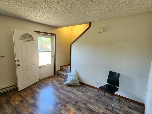 4th image of 100 Clover Ct