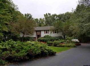 79 Wildwood Hts, West Sand Lake, NY 12196
