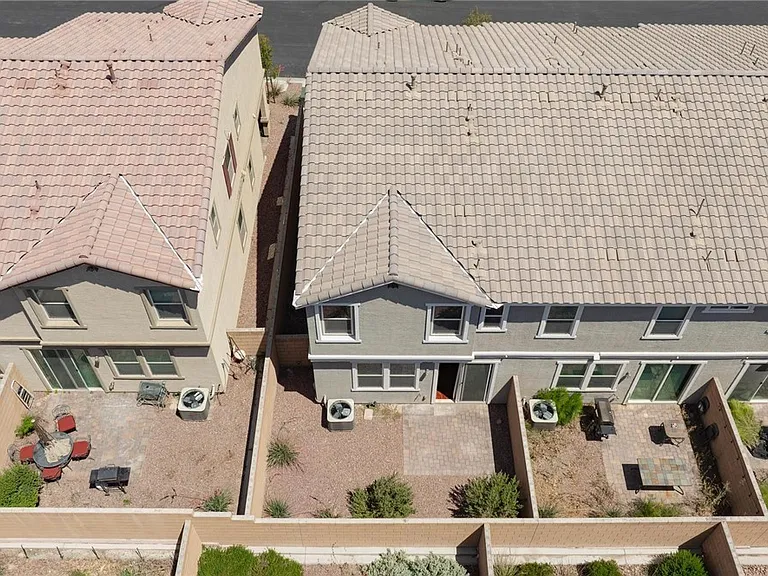 5327 Lazy Breeze Ave — Photo 36