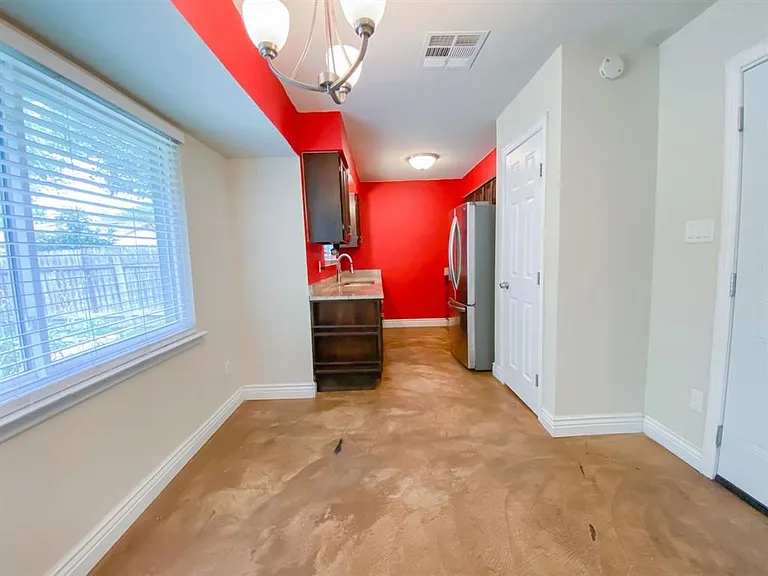 10408 Leaning Willow Dr — Photo 5