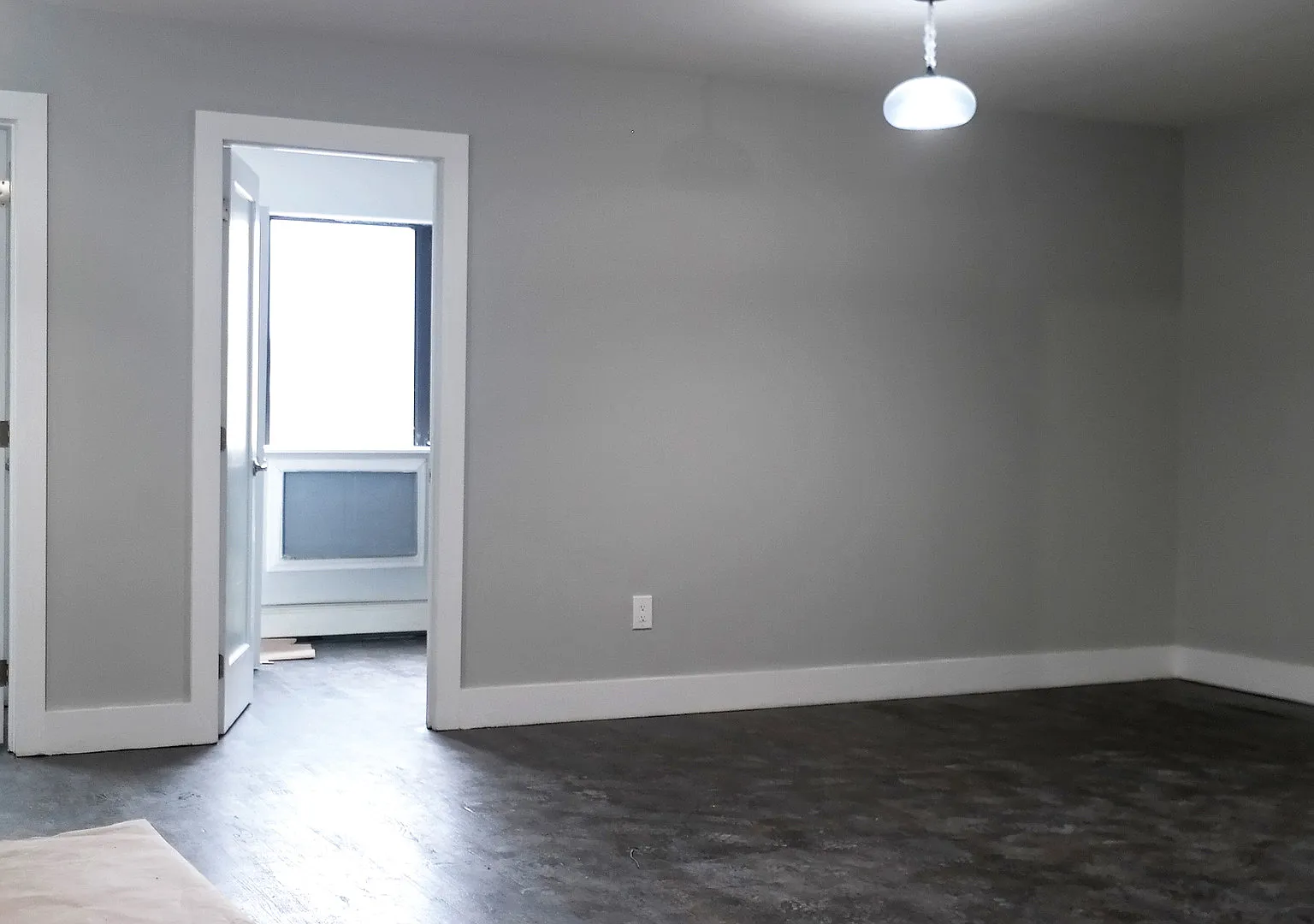 207 Schaefer Street — Photo 2