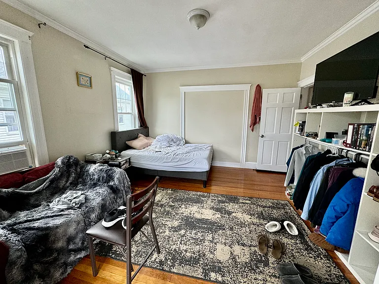 54 Clark St — Photo 8