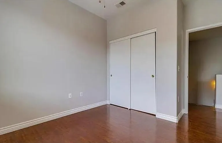 5444 Mandarin Cv — Photo 22