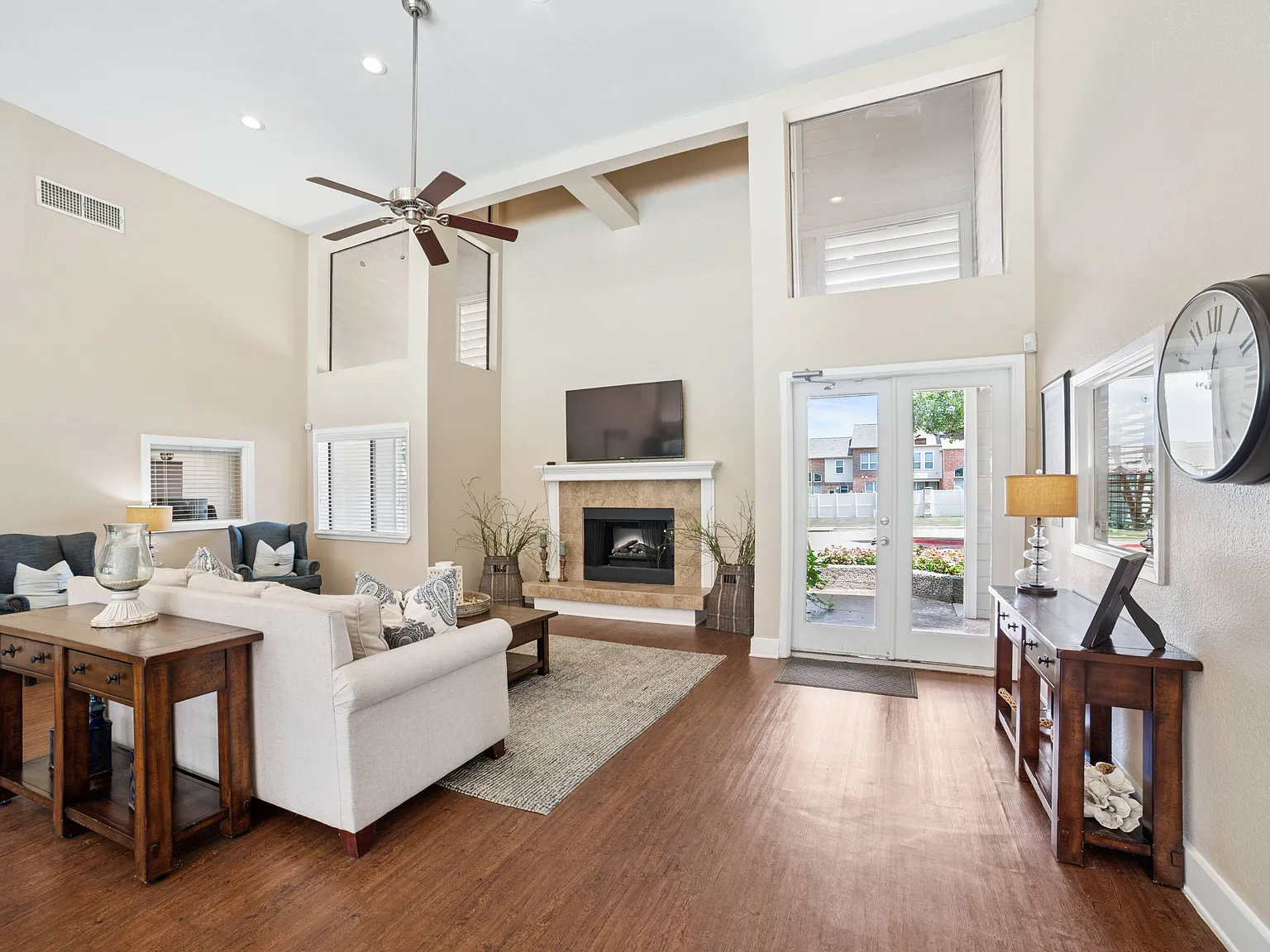 Colinas Pointe — Photo 4