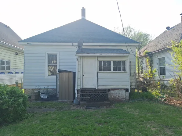 417 Anderson St, Danville, IL 61832