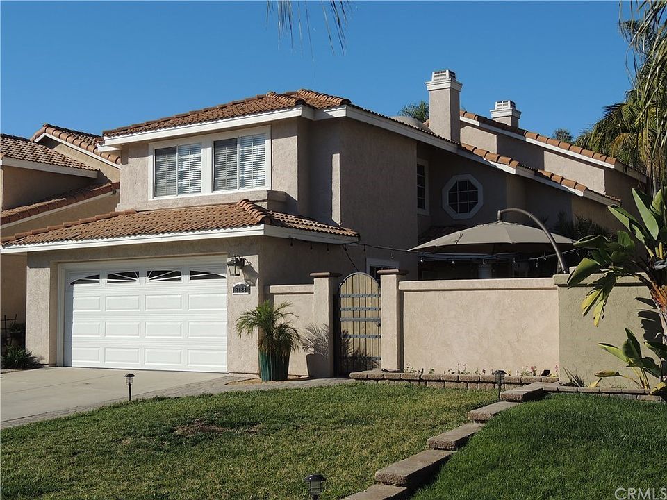 1st image of 3188 San Helena Dr