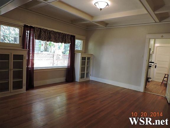 LivingRoom2_06222016