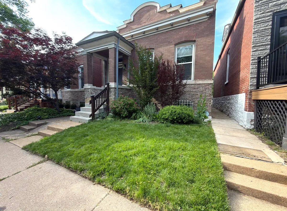 Building Photo - 4211 Wyoming St