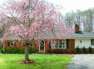 212 Bryant Rd, Lynchburg, VA 24502